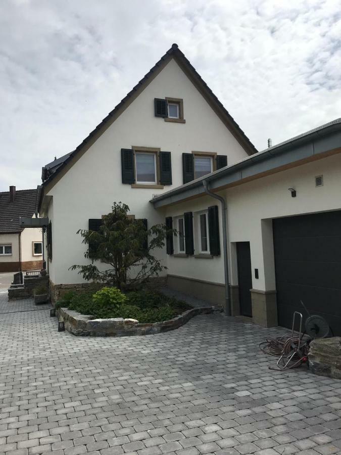 Heimatlodge ジンスハイム エクステリア 写真